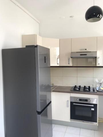 Haut De Maison Entierement Renove Avec Garage Carnoux-en-Provence Экстерьер фото