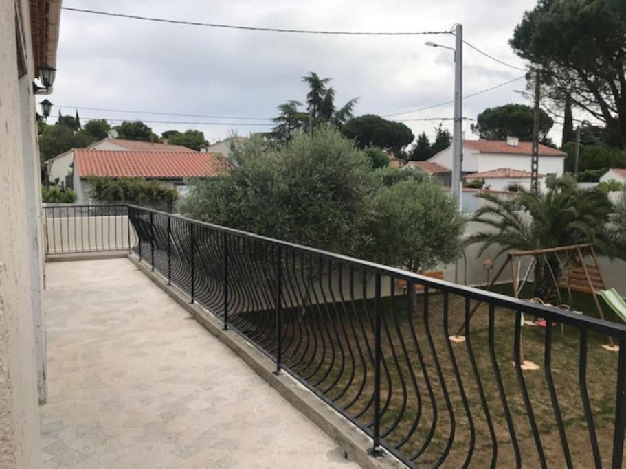 Haut De Maison Entierement Renove Avec Garage Carnoux-en-Provence Экстерьер фото
